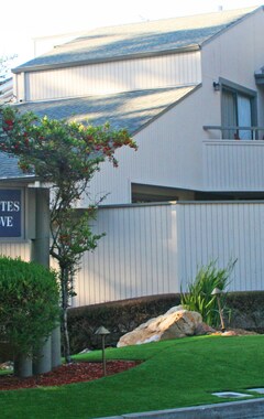 Hotel Best Western The Inn & Suites Pacific Grove (Pacific Grove, USA)