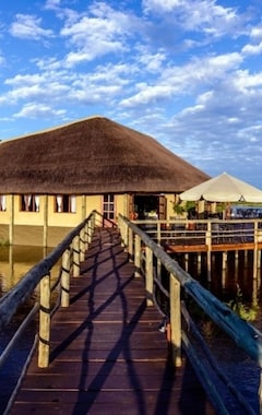 Hotel Gondwana Hakusembe River Lodge (Rundu, Namibia)