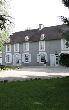 Hele huset/lejligheden Maison De Caractére 18°siécle Les Cédres (Andelot-Blancheville, Frankrig)