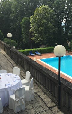 Hotel Villa Conte Riccardi (Rocca d'Arazzo, Italien)