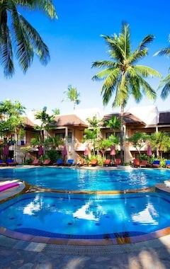 Lomakeskus Coconut Village Resort (Patong Beach, Thaimaa)