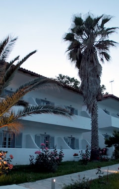 Hotelli White Suites Resort (Afitos, Kreikka)