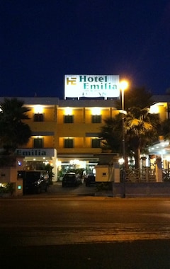 Hotel Emilia (Giugliano in Campania, Italia)