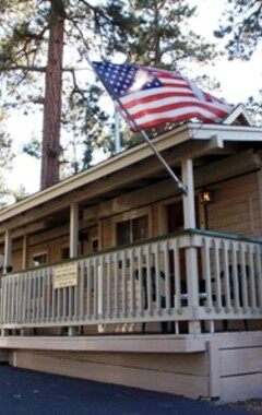 Hotel Cathy's Cottages (Big Bear City, EE. UU.)