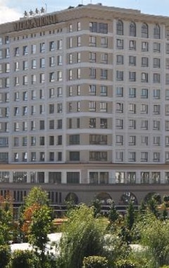 Hotel Internaţional (Iaşi, Romania)