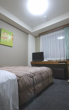 Hotel Route-Inn Court Fujioka (Fujioka, Japón)