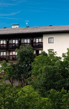 Hotelli Gasthof Pension Gutmann (Eberstein, Itävalta)