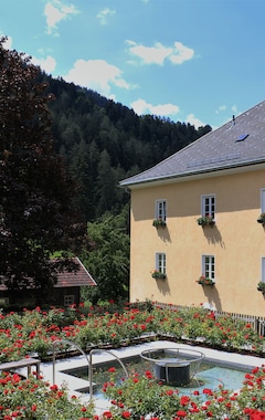 Hotel Gasthof Kronburg (Zams, Austria)