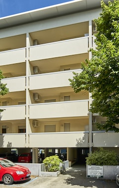 Aparthotel Residence Columbia (Bibione, Italia)
