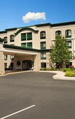 Hotel Comfort Inn and Suites Lake George (Lake George, USA)