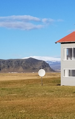 Hotelli Farmhouse Lodge (Vik, Islanti)