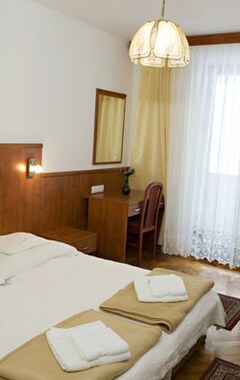 HELIOS Hotel Apartments (Budapest, Hungary)