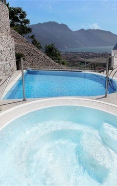 Hotelli Acetaia del Balsamico Trentino (Tenno, Italia)