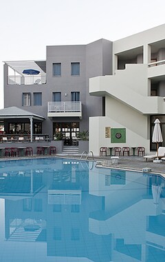 Hotel Pearl Beach (Rethymnon, Greece)