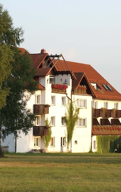 Hotelli Adler Golf-& Tagungshotel (Harth-Pöllnitz, Saksa)