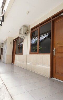 Hotel OYO 1699 Verona Residence (Bandung, Indonesia)