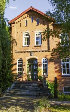 Majatalo Gutshaus Zietlitz (Dobbin-Linstow, Saksa)