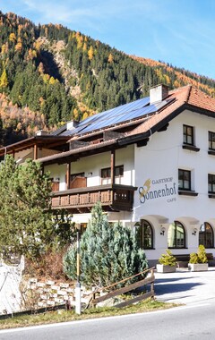 Hotel Sonnenhof - Apartments & Zimmer (Feichten im Kaunertal, Østrig)