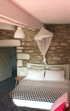 Bed & Breakfast Maison Des Maquisards chambers d’hotes (Berrien, Francia)