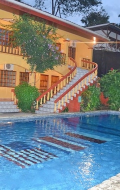 Hotel Tres Banderas (Quepos, Costa Rica)