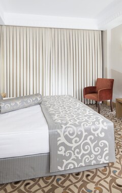 Hotelli Korel Thermal Resort Clinic and Spa (Afyon, Turkki)