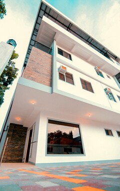 Hotel Kingswick Residences & Lodge (Dumaguete City, Filipinas)