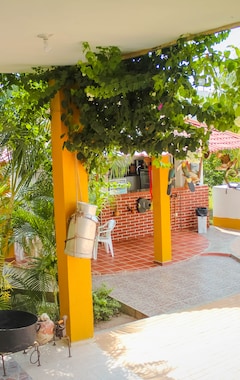 Bed & Breakfast Hotel - Granja de Animales San Basilio de Palenque (Cartagena, Colombia)