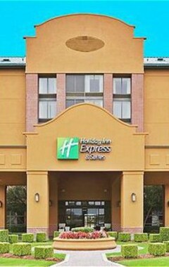 Holiday Inn Express & Suites Irving Conv Ctr - Las Colinas, an IHG Hotel (Irving, USA)