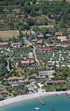 Huoneistohotelli Villenpark Sanghen (Manerba del Garda, Italia)