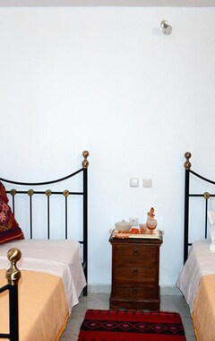 Hotel Villa Menies Traditional Guesthouse (Ano Vouves, Grækenland)