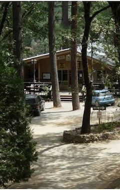 Lomakeskus Yosemite Bug Rustic Mountain Resort (Midpines, Amerikan Yhdysvallat)
