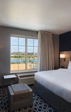 Hotelli TownePlace Suites by Marriott San Diego Airport/Liberty Station (San Diego, Amerikan Yhdysvallat)
