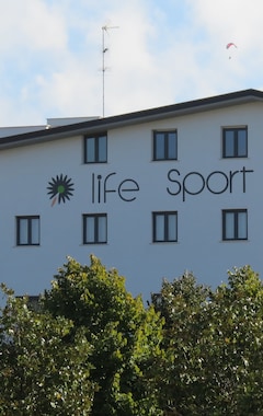 Hotel Life Sport (Mentana, Italien)