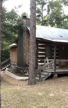 Casa/apartamento entero Cabaña de madera con camino y chimenea de madera Lindale Texas (Lindale, EE. UU.)