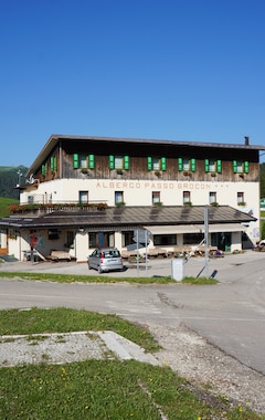 Hotelli Albergo Passo Brocon (Castello Tesino, Italia)