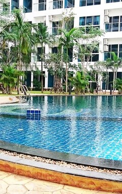 Hotel Nam Talay (Sattahip, Thailand)