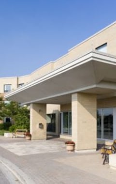 Hotel Residence & Conference Centre - King City (King City, Canadá)