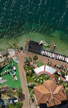 Surf Hotel Pier (Limone sul Garda, Italia)