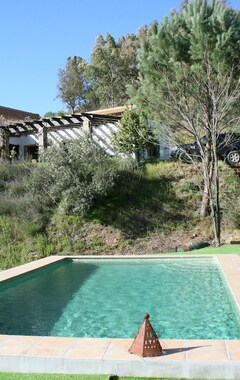 Casa/apartamento entero Finca La Bendita, lujo rústico en las colinas andaluzas, tiene capacidad para 6 personas, piscina privada (Guaro, España)