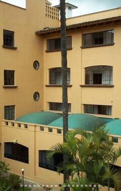 Hotel Salmones (Xalapa Enriquez, México)