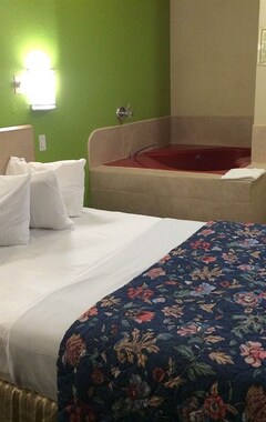 Hotel California Inn & Suites (Adelanto, USA)