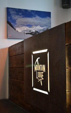 Hotelli Mountain Lodge Sedrun (Sedrun, Sveitsi)