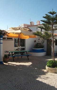 Hotelli West Coast Surf Hostel (Lourinha, Portugali)