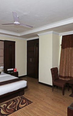 Hotelli OYO 12532 Imperial Inn (Delhi, Intia)