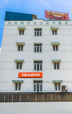 Hotel FabExpress PP Residency Padur (Chennai, India)