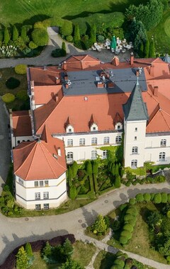 Bed & Breakfast Palac Brzezno Spa & Golf (Prusice, Polen)