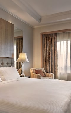 Hotel Shangri-La Apartments (Singapore, Singapore)