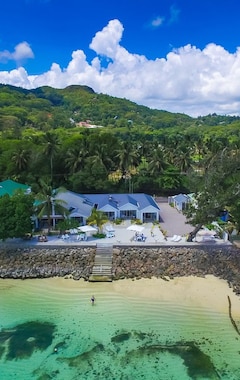 Aparthotel Le Nautique Luxury Beachfront Apartments (Anse Royale, Seychelles)