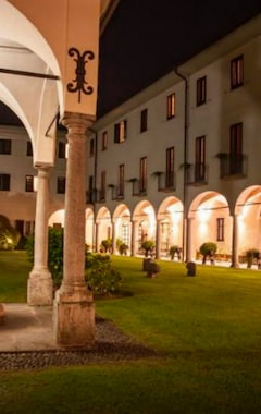 Hotel Il Chiostro (Verbania, Italien)