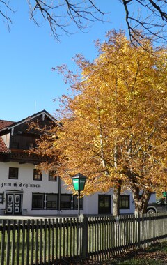 Hotelli Gutshof zum Schluxen (Pinswang, Itävalta)